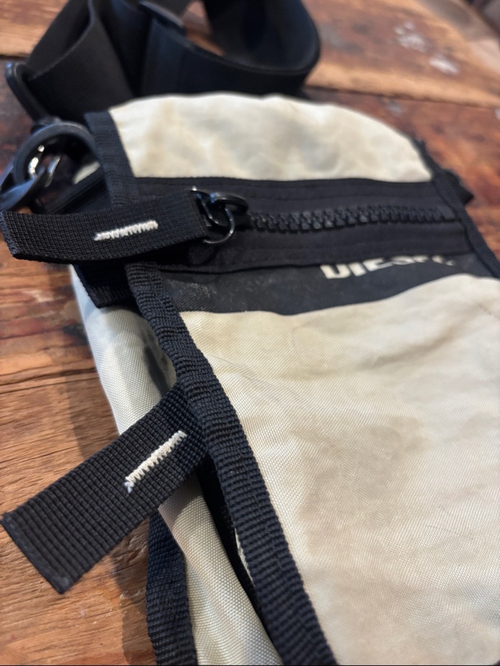 Y2K Diesel Messenger Bag - Picture 2 of 8